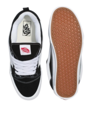 Vans Old Skool – Black Black top and sole